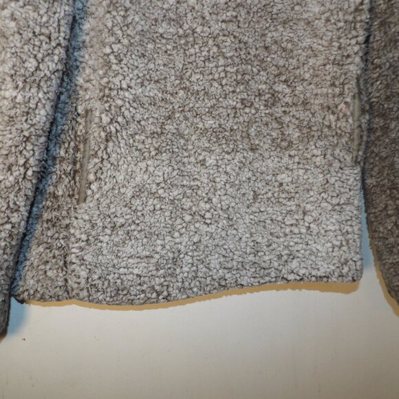 Hayden Girls Fuzzy Pullover Kid's Sz 13/14 - Picture 3 of 6